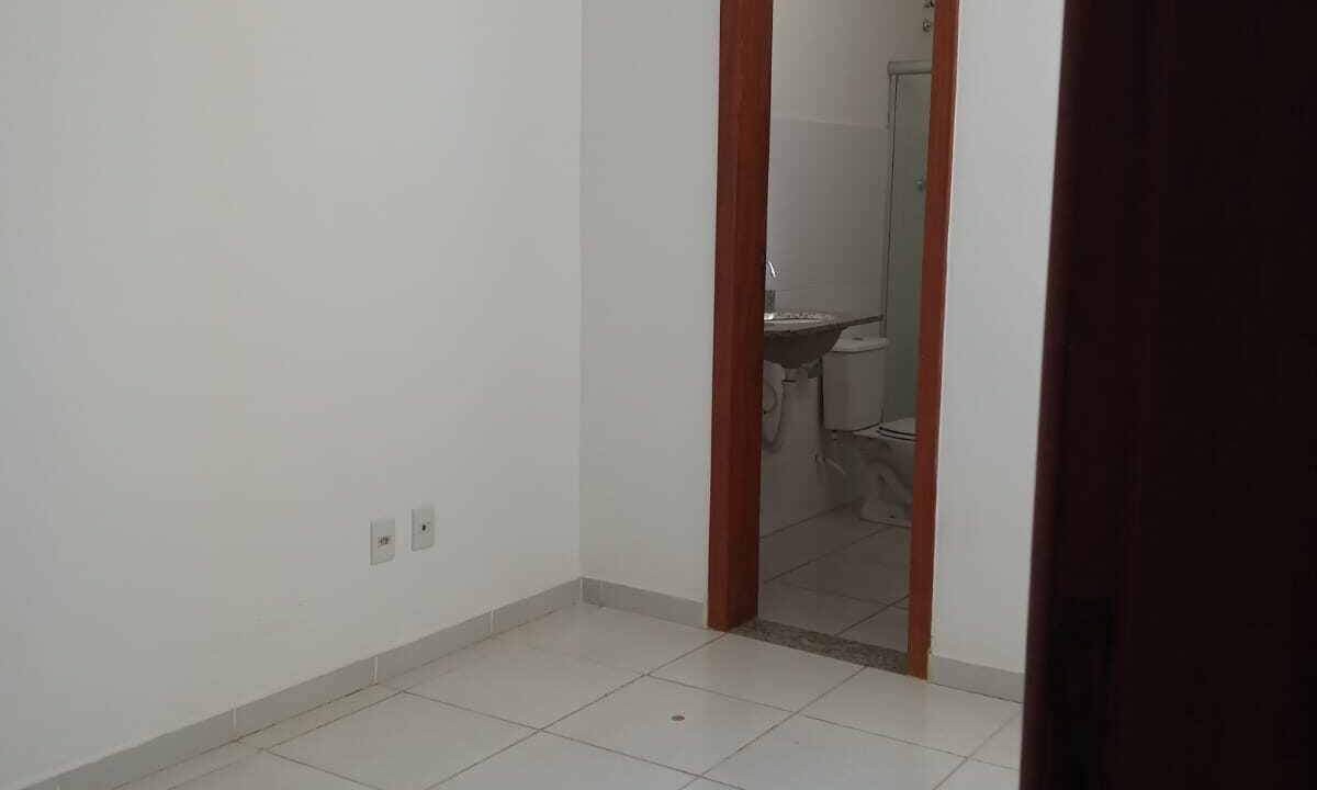 WhatsApp Image 2025-03-28 at 10.02.29